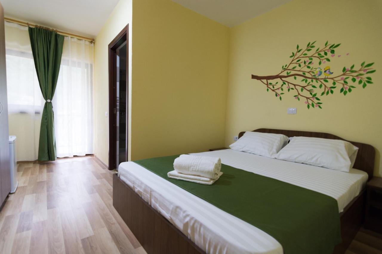 Vila Poienita Caciulata Calimanesti Quarto foto