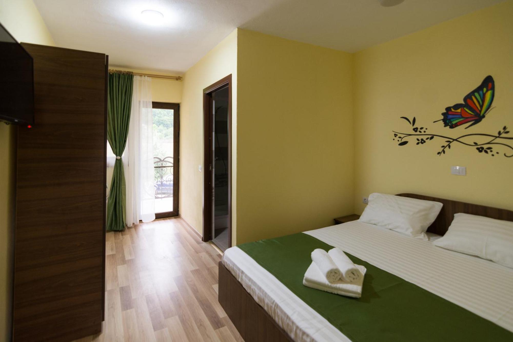 Vila Poienita Caciulata Calimanesti Quarto foto